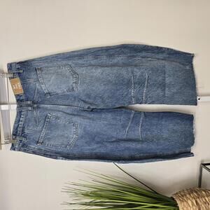 We The Free Distressed Blue Ankle Jeans